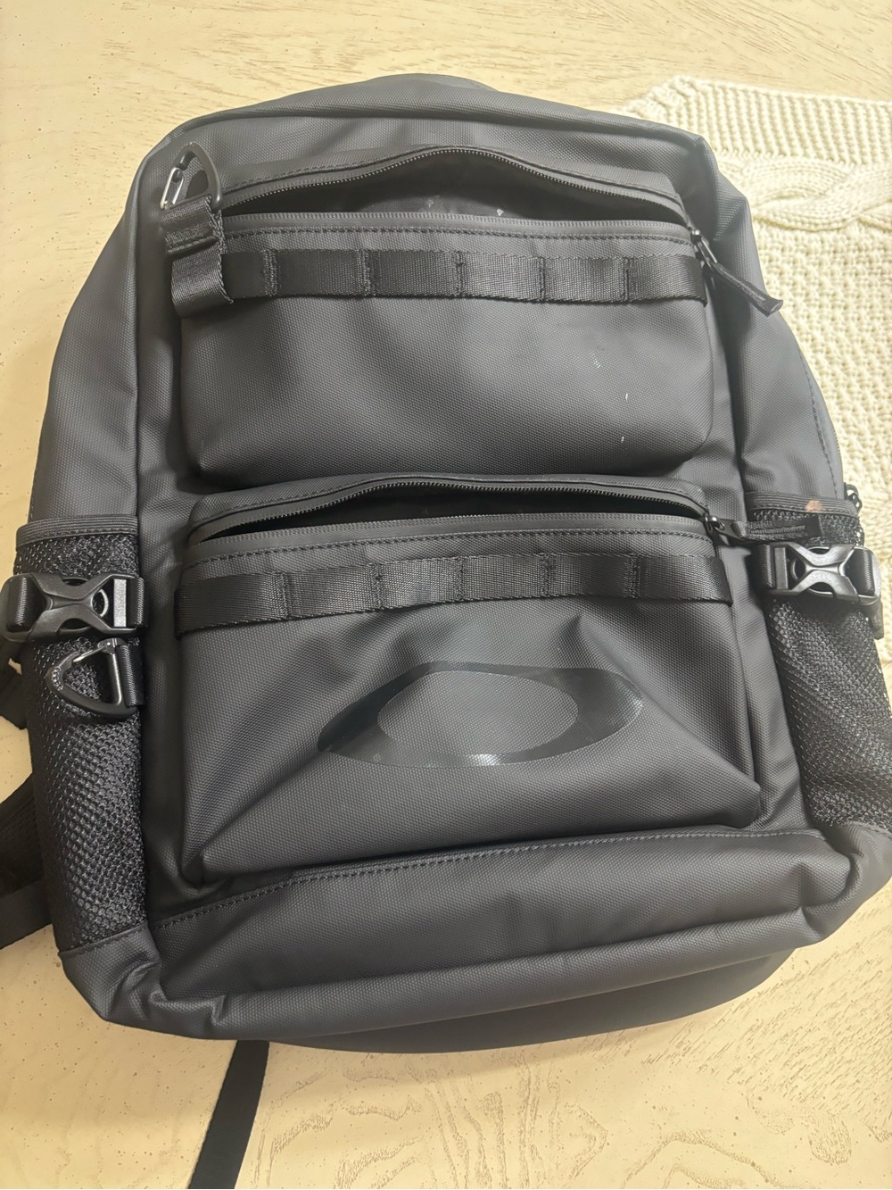 Oakley Black Men's Utility Backpack with Front Organizer Pockets